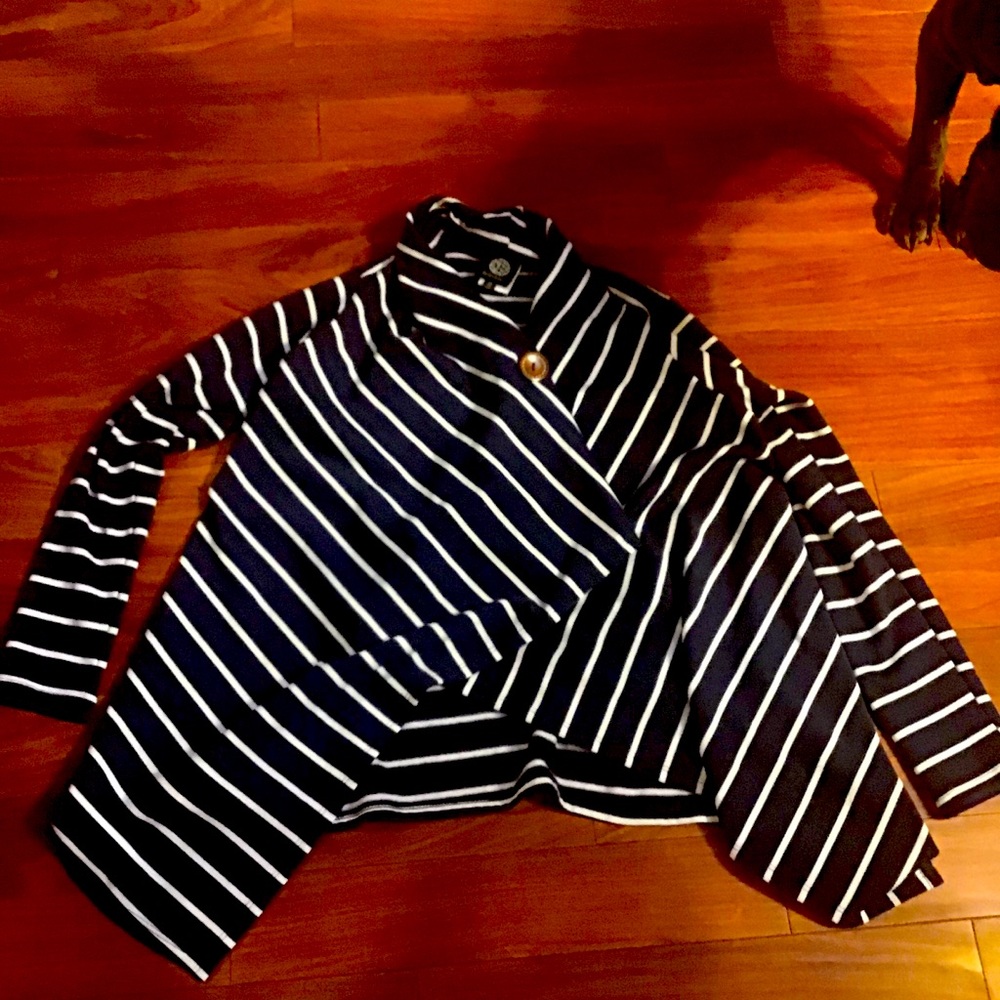 Bombeau brand wrap jacket/top